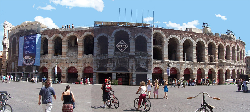 Arena (amfiteatre rom), Verona