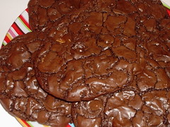 Outrageous Triple Chocolate Cookies cu