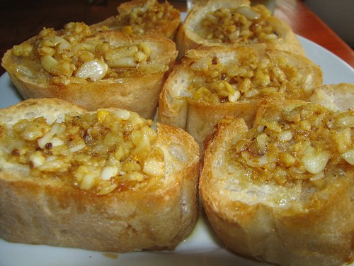 Garlic breads - Bao Lam- Bat Dan