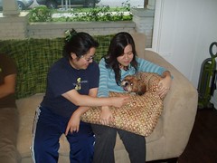 Aunties Kathy and Leng being mean to Gizmo