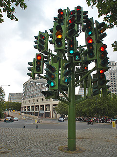 Traffic Light Tree, Heron Quay