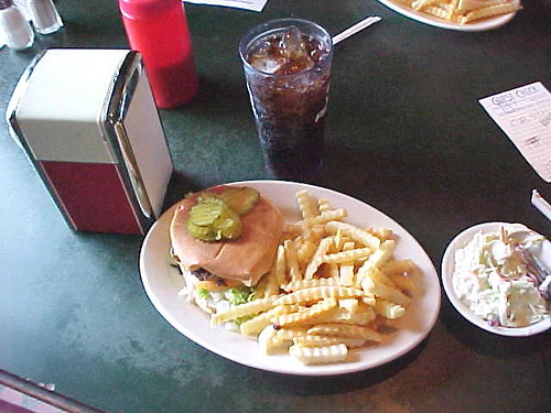Cheeseburger House - Cheeseburger Plate with Slaw&Diet Coke