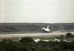 sts212 landing