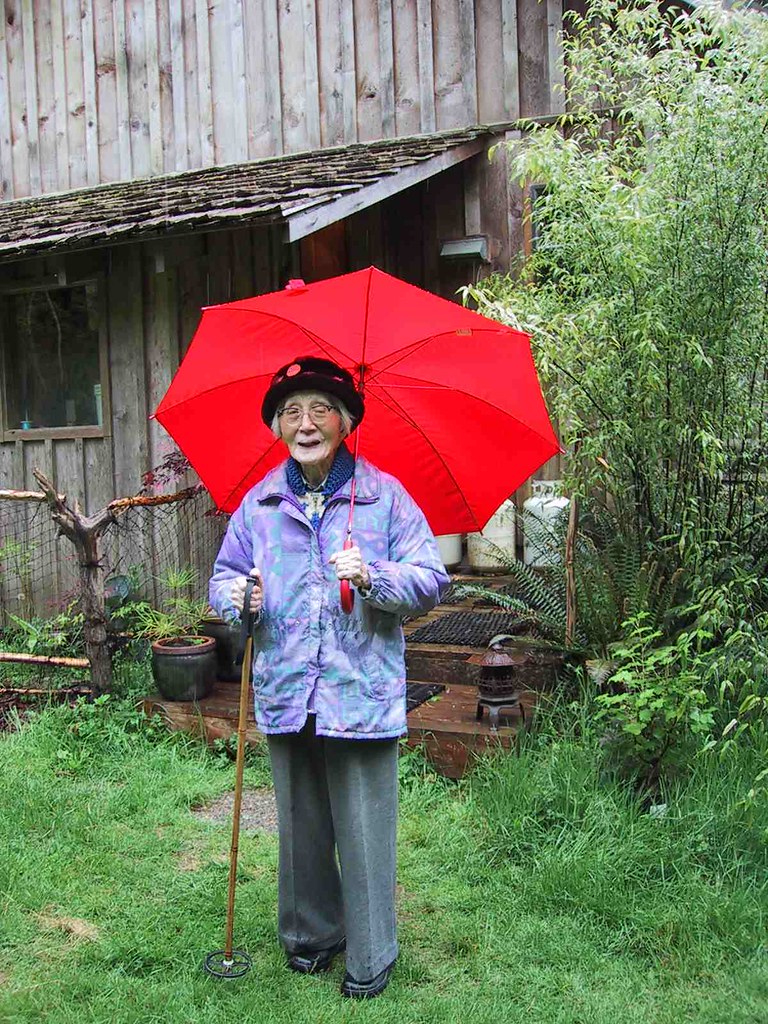 Ruth's mom with a red umbrella, closer view