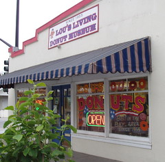 Lou's Living Donut Museum