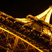 夜裡的巴黎鐵塔更美