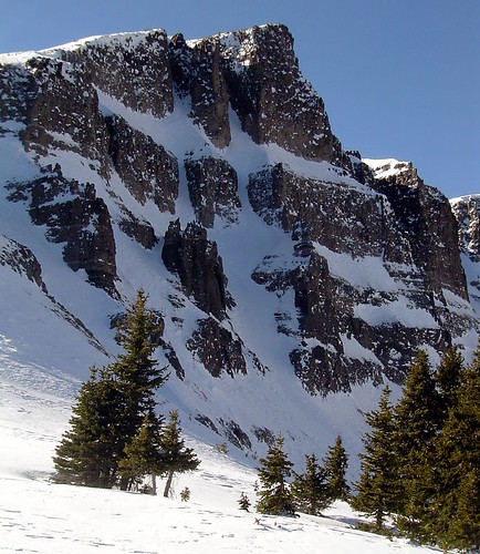 Twin couloirs on the eastern flank of French Spy Bowl.