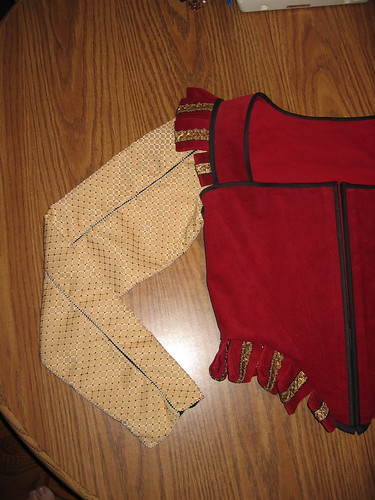 Bodice with sleeves