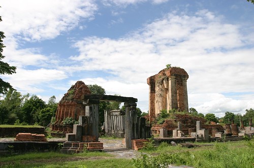 Budda and Temples in Sukhothai 23