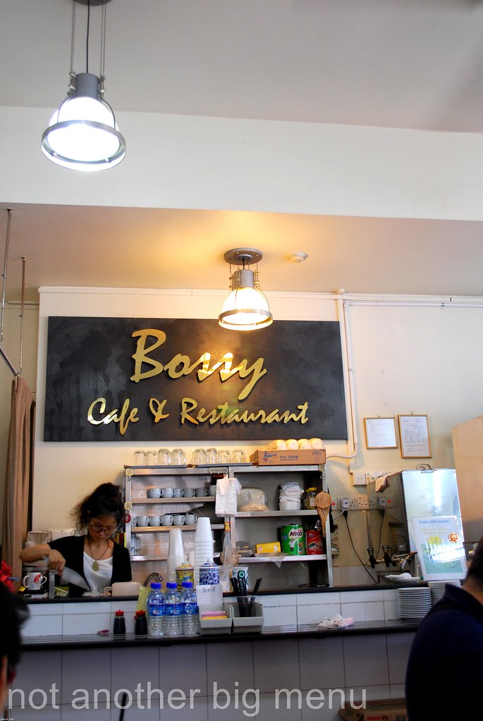 Bossy cafe and restaurant