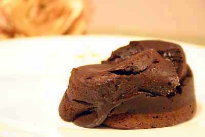 Nigella's Molten Chocolate Babycakes