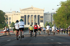 Riding toward the Field Museum, Chicago, 
