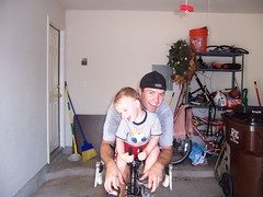 ahh daddy and me on his bike