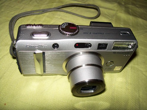 Fujifilm FinePix F700 - Camera-wiki.org - The free camera encyclopedia