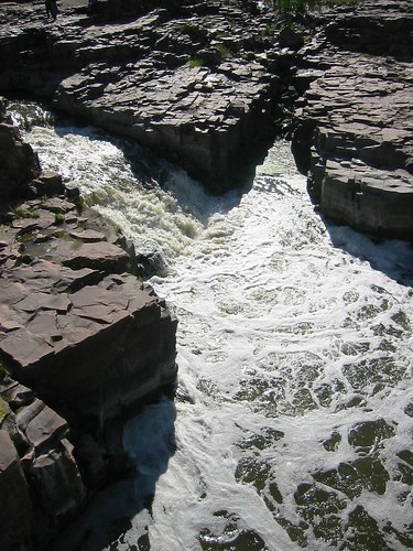 The shores of the falls