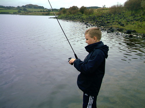 Fishing, Reservoir Barrhead East Renfrewshire (02/09/06)