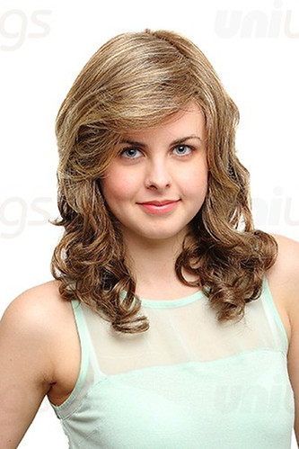 Hannah synthetic wavy wig-front