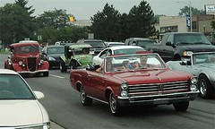 Old mixes with the new on Woodward Avenue at the Dream Cruise, 2005