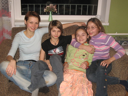 Elena, Katya et les copines
