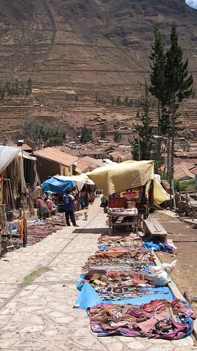 the outskirts of the Pisac market