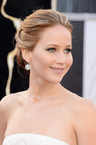 Jennifer Lawrence updo in Oscars
