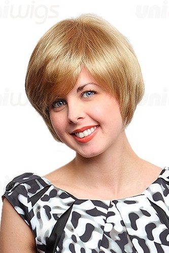 Pauline short blonde sophisticated cut
