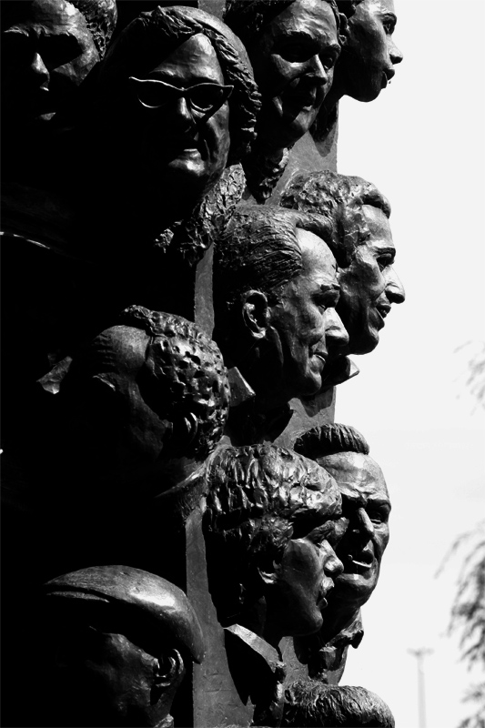 Heads in a memorial - Boston, MA