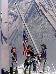 9-11 NYFD Rescue Team Raises Flag