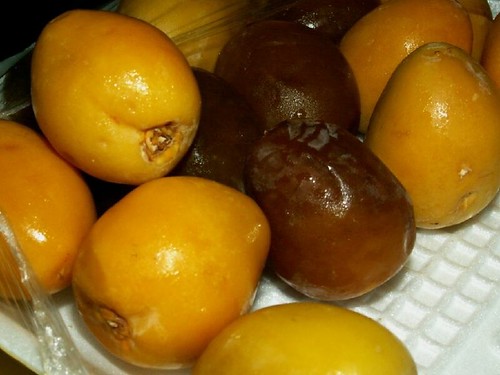 dates. The other is the fresh dates