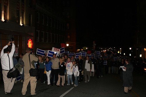 Ned, Family, and Supporters March to New London Debate