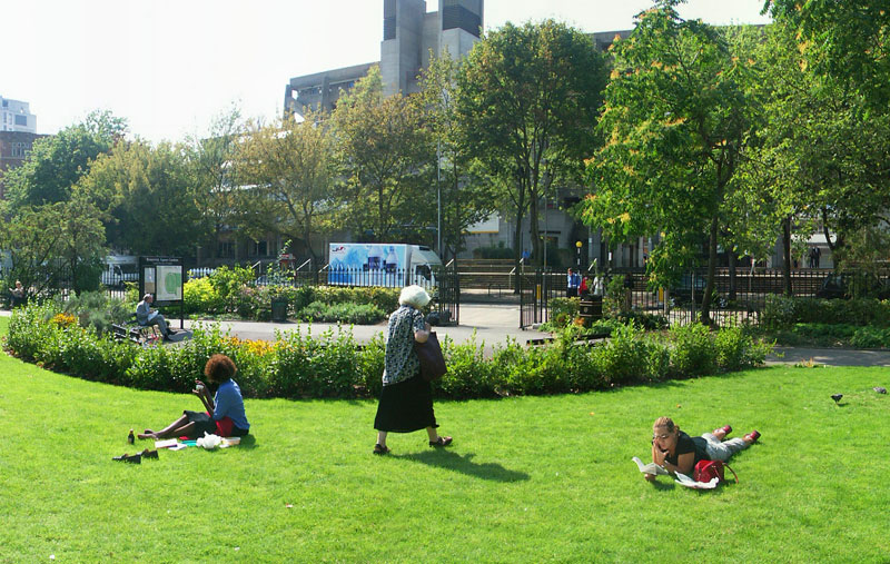 image of Brunswick Square Gardens, next to the Brunswick Centre in Camden