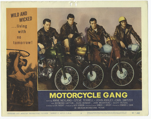 motorcycle_gang_02