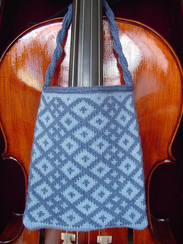 Komi bag with cello