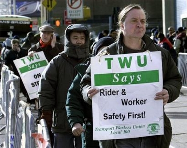 NYC Transit Union Strike on Yahoo! News Photos.jpg