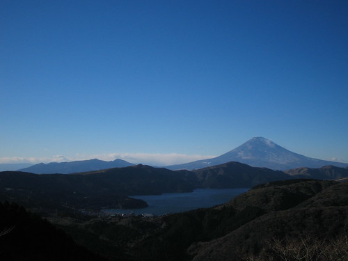 Mt. Fuji and the Lake Ashinoko, 19 Dec. 2005