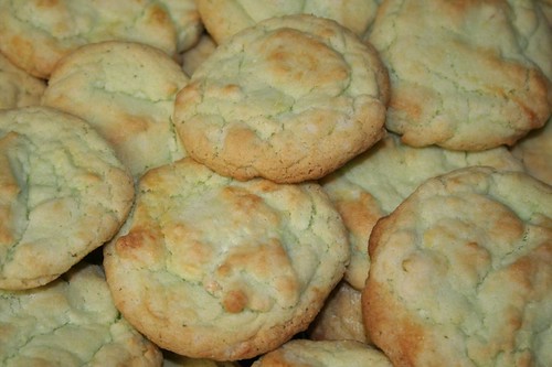 Pistachio sugar cookies