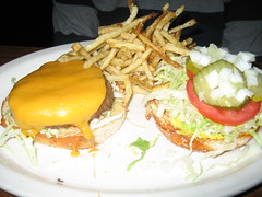 Houston's Cheeseburger