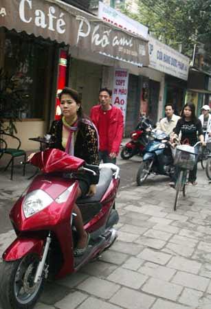 Pavement Hanoi