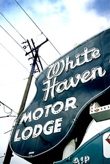 White Haven Motor Lodge (Close-Up)