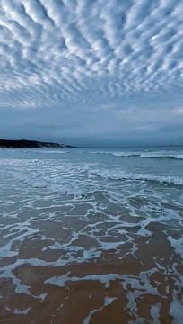 Video: Ocean Waves Under Serrated Sky