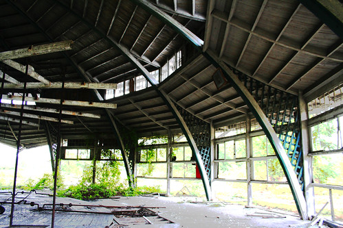 used to be a carousel