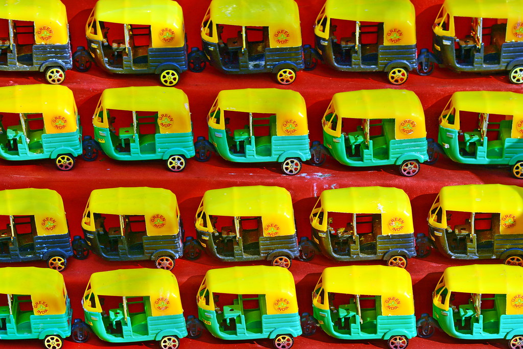 India - Kerala - Fort Cochin - Auto Rickshaw Toys