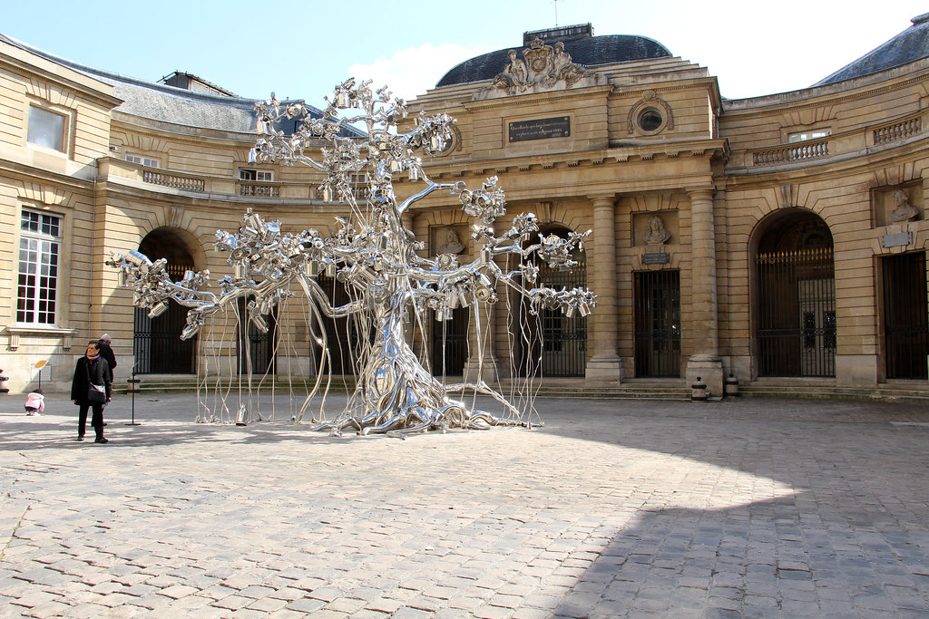 Subodh Gupta &laquo; Adda &raquo; / Rendez-vous - Monnaie de Paris