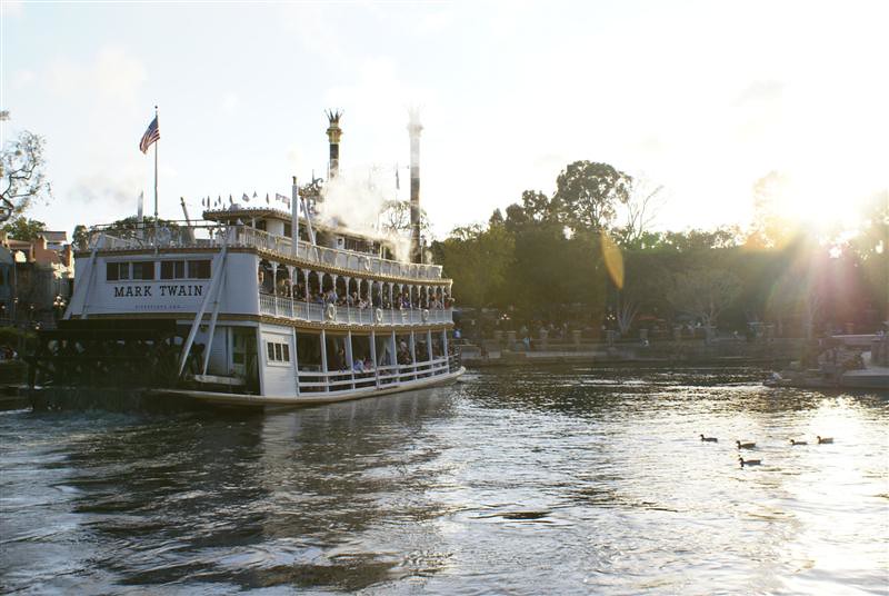 Mark Twain at sunset
