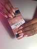 Shula Rajaonah nail art assorti à la coque de son iphone 6 S