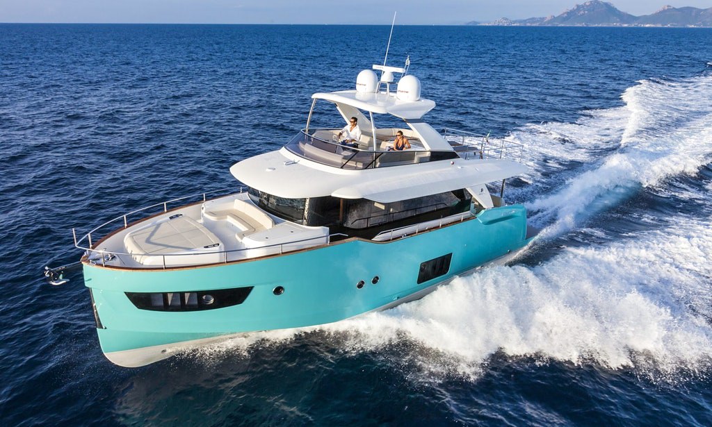 Luxury Seattle Yacht Rental for your full and half day trip!!