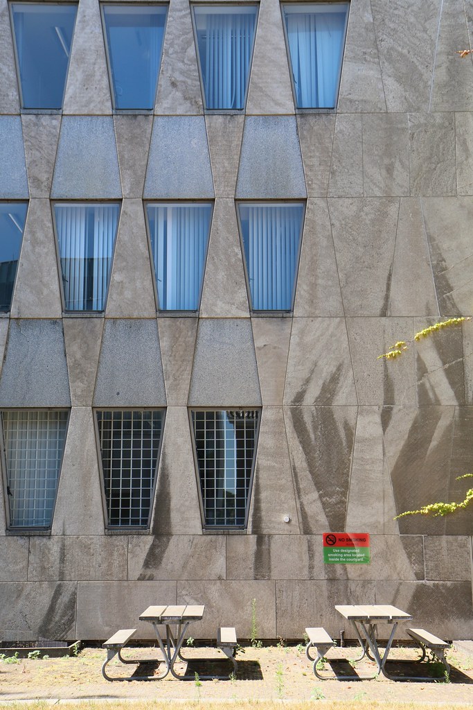 The courtyard of the former United States Embassy in The Hague