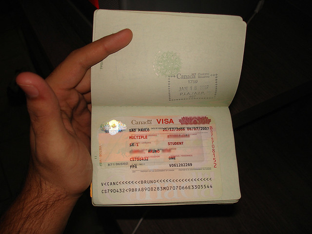 Visitor visa. Фальшивая виза. Canada visa. Виза в Канаду. Canadian Tourist visa.