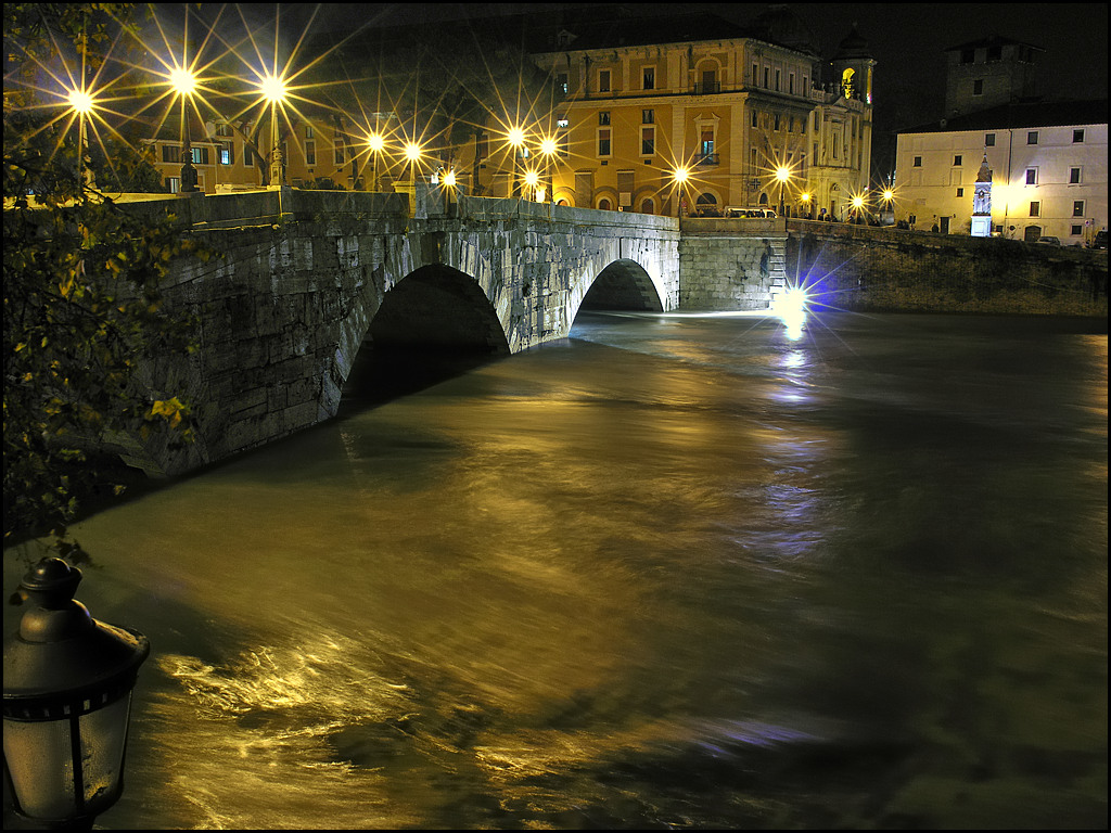 Tevere in Flood at Ponte Cestio