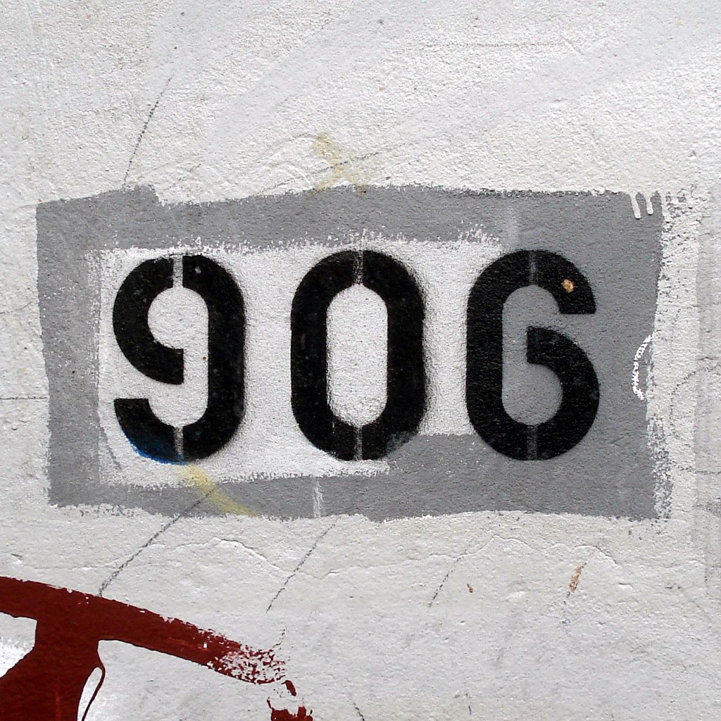 906